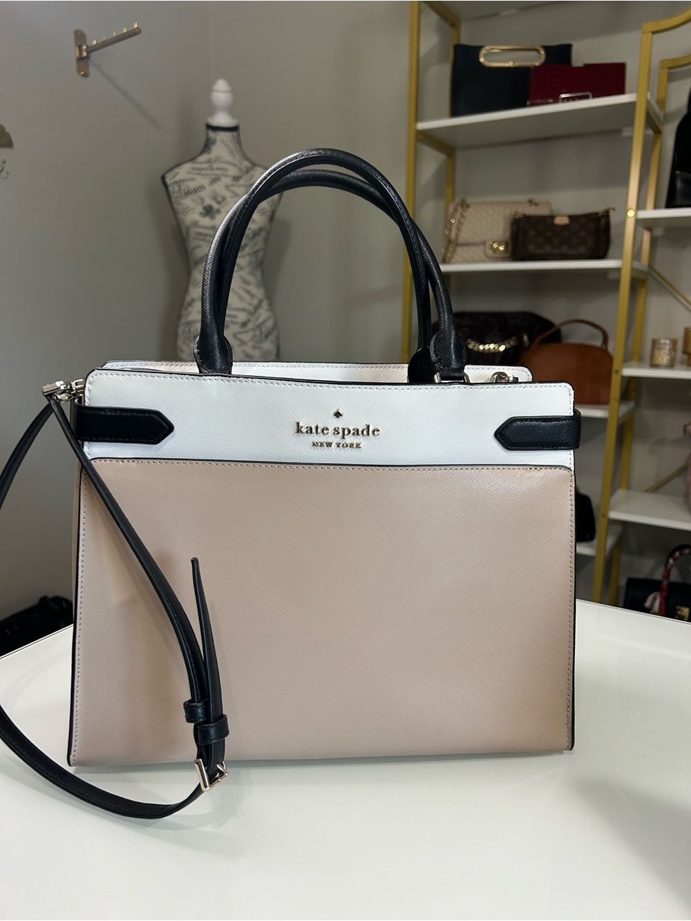 Kate Spade Large Leather Satchel in Blush, White & Black - Picture 2 of 12